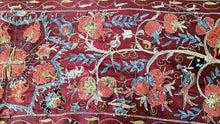 画像をギャラリービューアに読み込む, Suzani hand-embroidered silk fabric - red